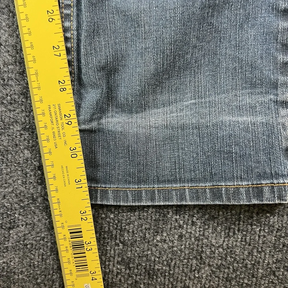 Levi's 506 Low Rise Slim Straight Jeans‎ 31x32 Light Wash Distressed Denim READ